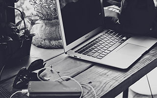 爱游戏在线登录-斯洛伐克女足闯入八强，成为黑马宠儿，斯洛伐克国家足球队队员名单