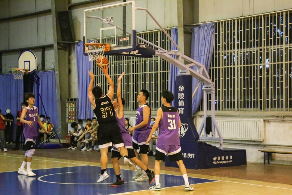 爱游戏中国官网-包含人队球员充满朝气，备战高强对手的词条