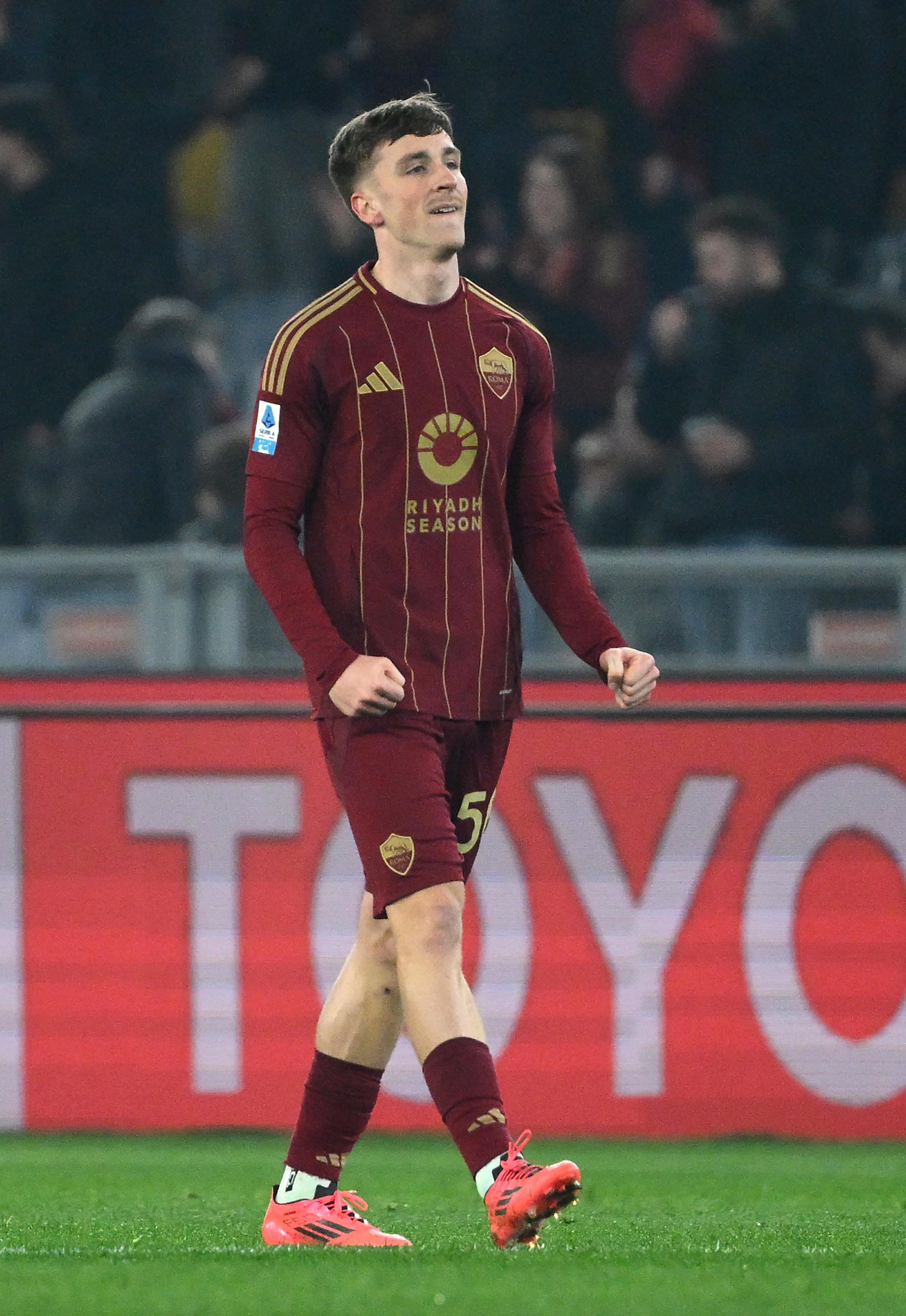 关于罗马主场轻松击败弗洛西诺，提升士气的信息