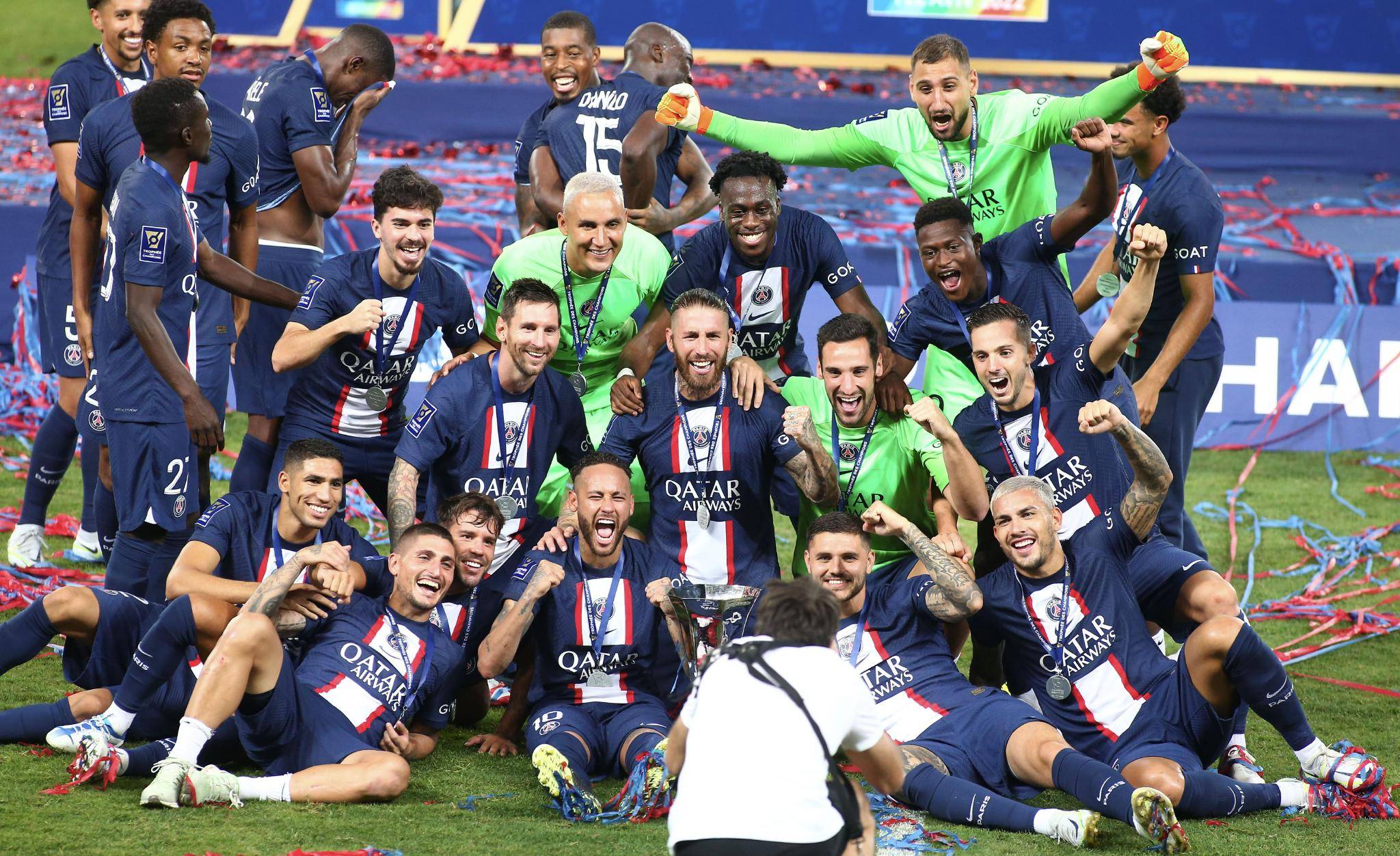 尼斯队在法国联赛中表现出色 尼斯队在法国联赛中表现出色