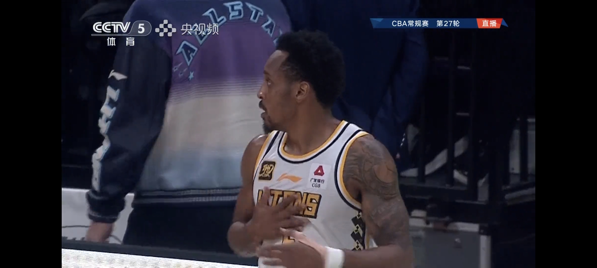 爱游戏app下载-关于联赛战局白热化，卫冕冠军不敌对手，胜负悬念未定的信息