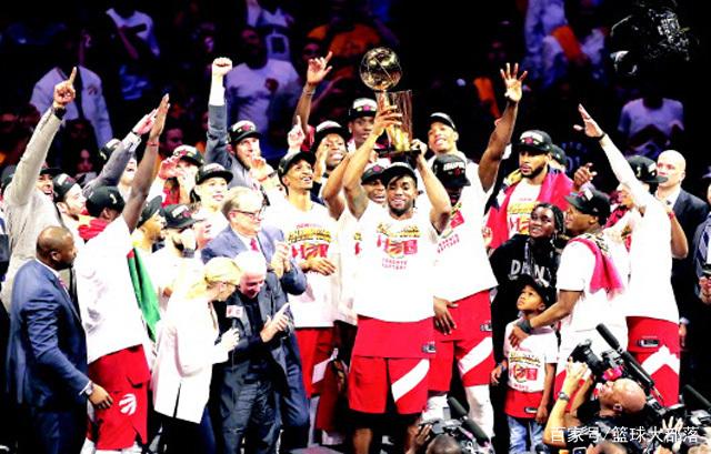 爱游戏app-斯洛伐克队奋勇拼搏，欧预赛夺冠机会不容忽视