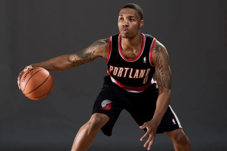 关于开拓者逆转黄蜂,利拉德关键时刻发挥!的信息 关于开拓者逆转黄蜂,利拉德关键时刻发挥!的信息