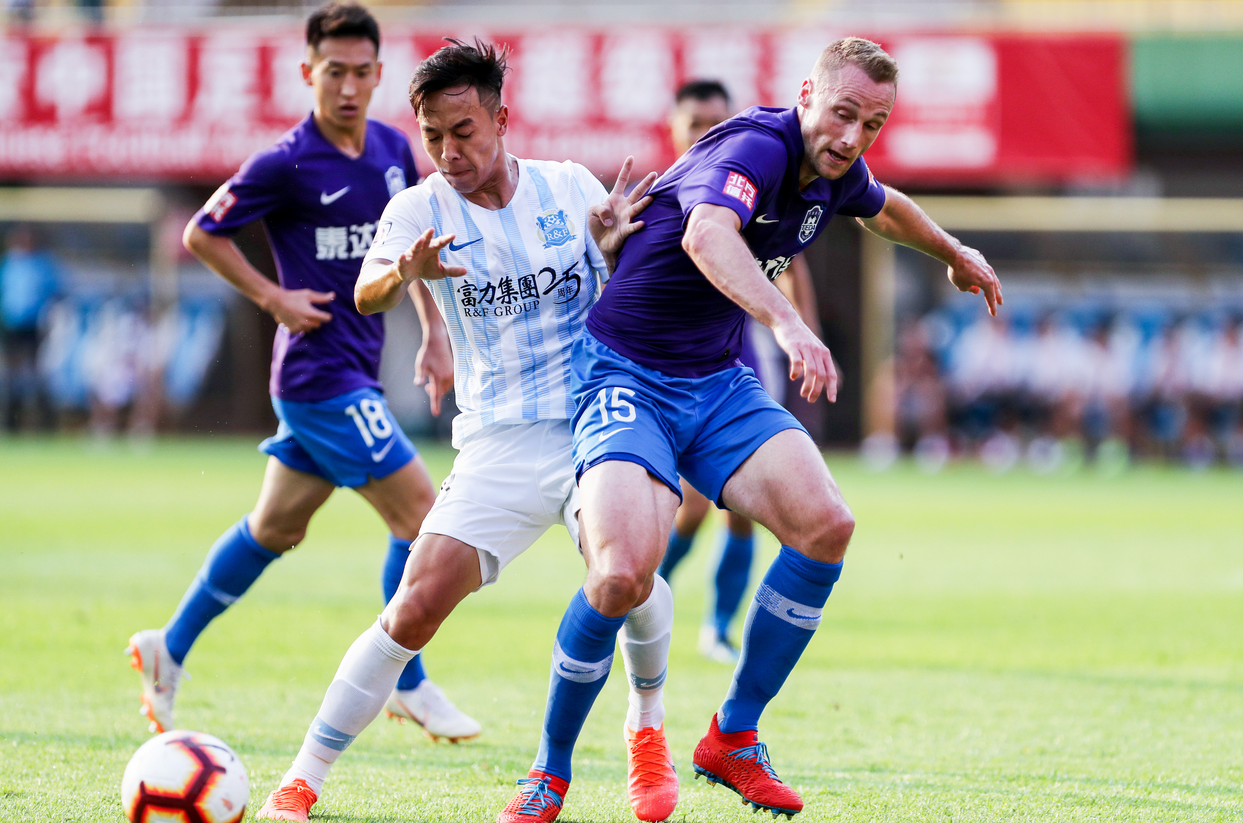 爱游戏官网入口-泰达对阵富力，谁将在比赛中占据优势？