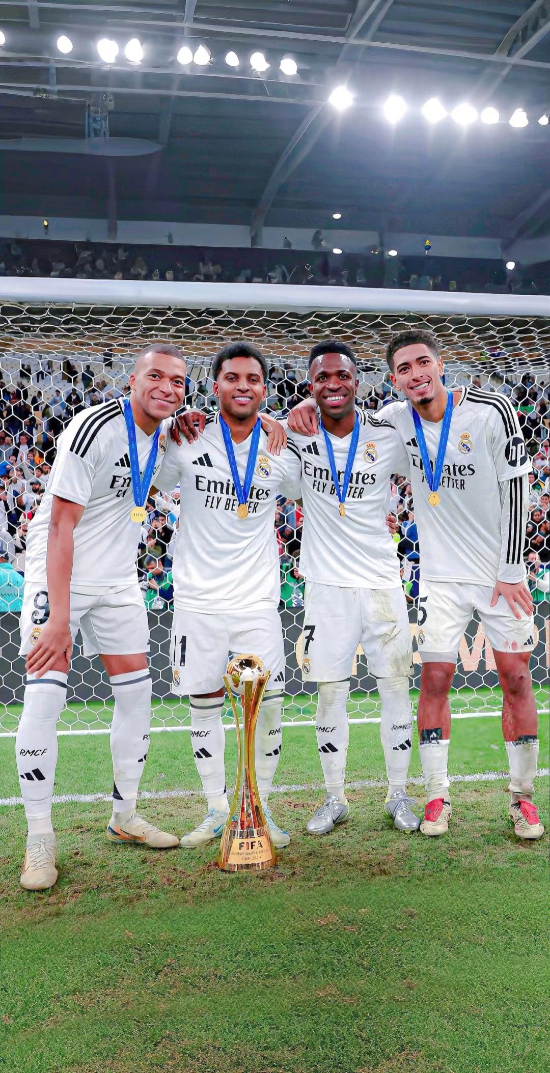 爱游戏网页版登录入口-皇家社会客场逼平毕尔巴鄂，实现客场不败的简单介绍