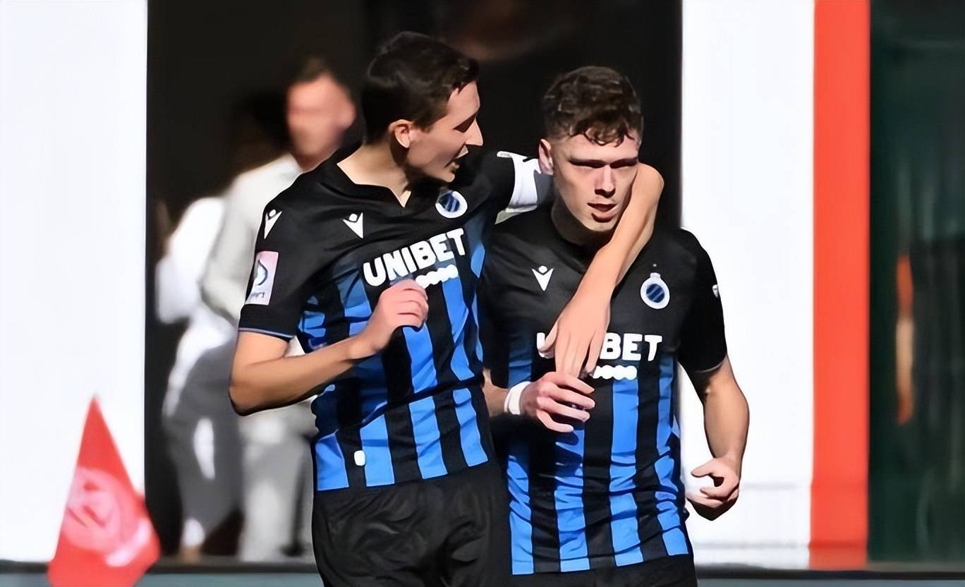 包含莱比锡红牛主场大胜汉堡，欧冠资格悬而未决的词条