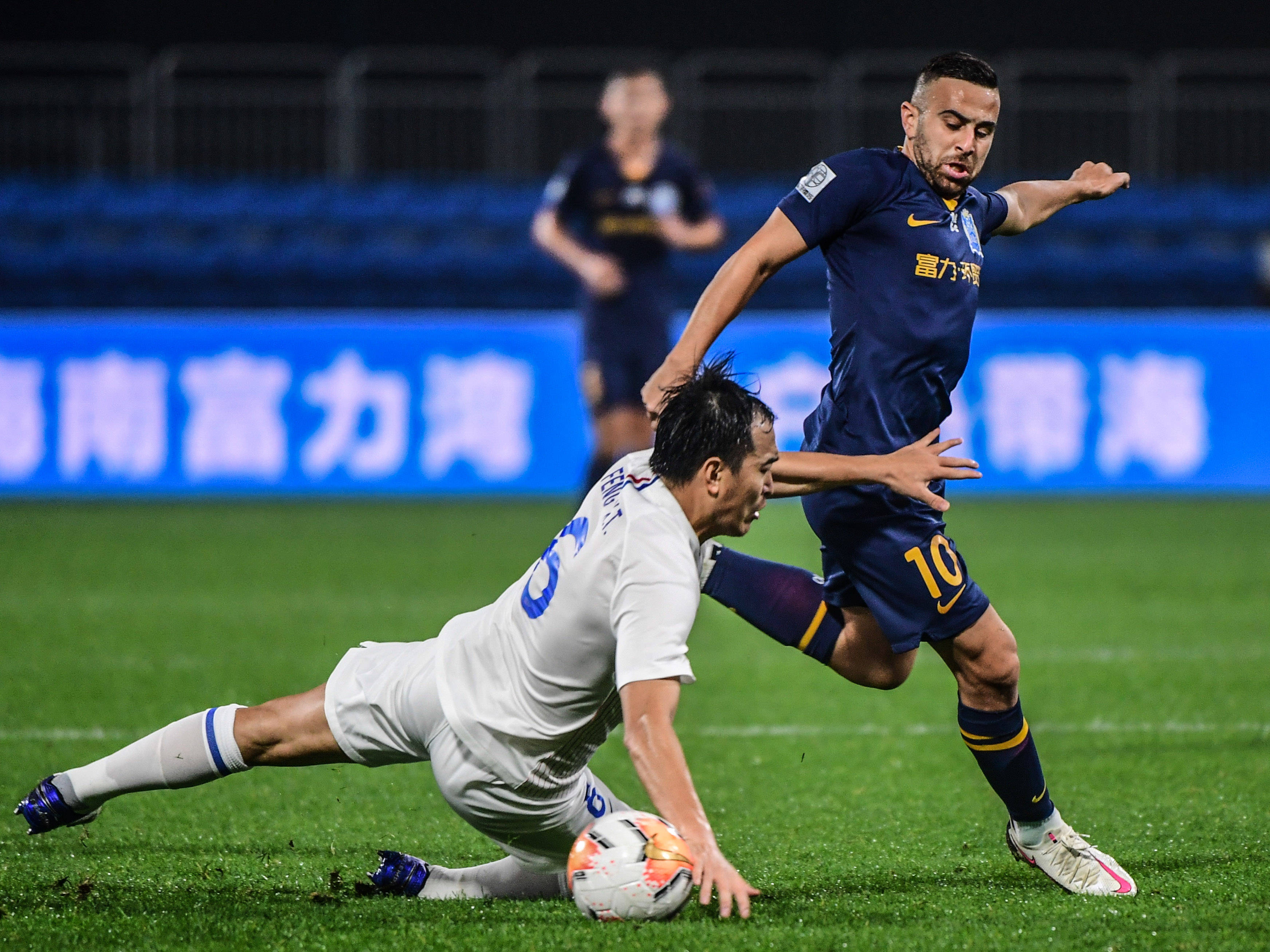 关于广州富力豪取胜利,晋级亚洲巅峰赛的信息 关于广州富力豪取胜利,晋级亚洲巅峰赛的信息