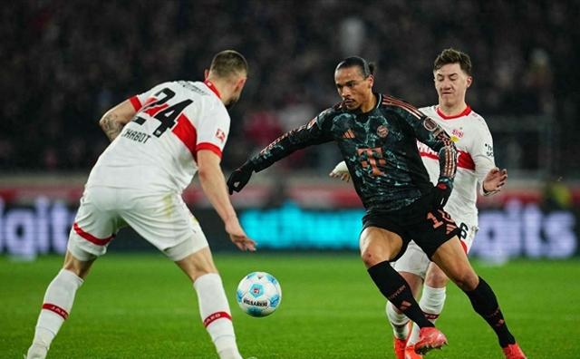 包含拜仁慕尼黑神奇逆转，打破对手对攻的词条