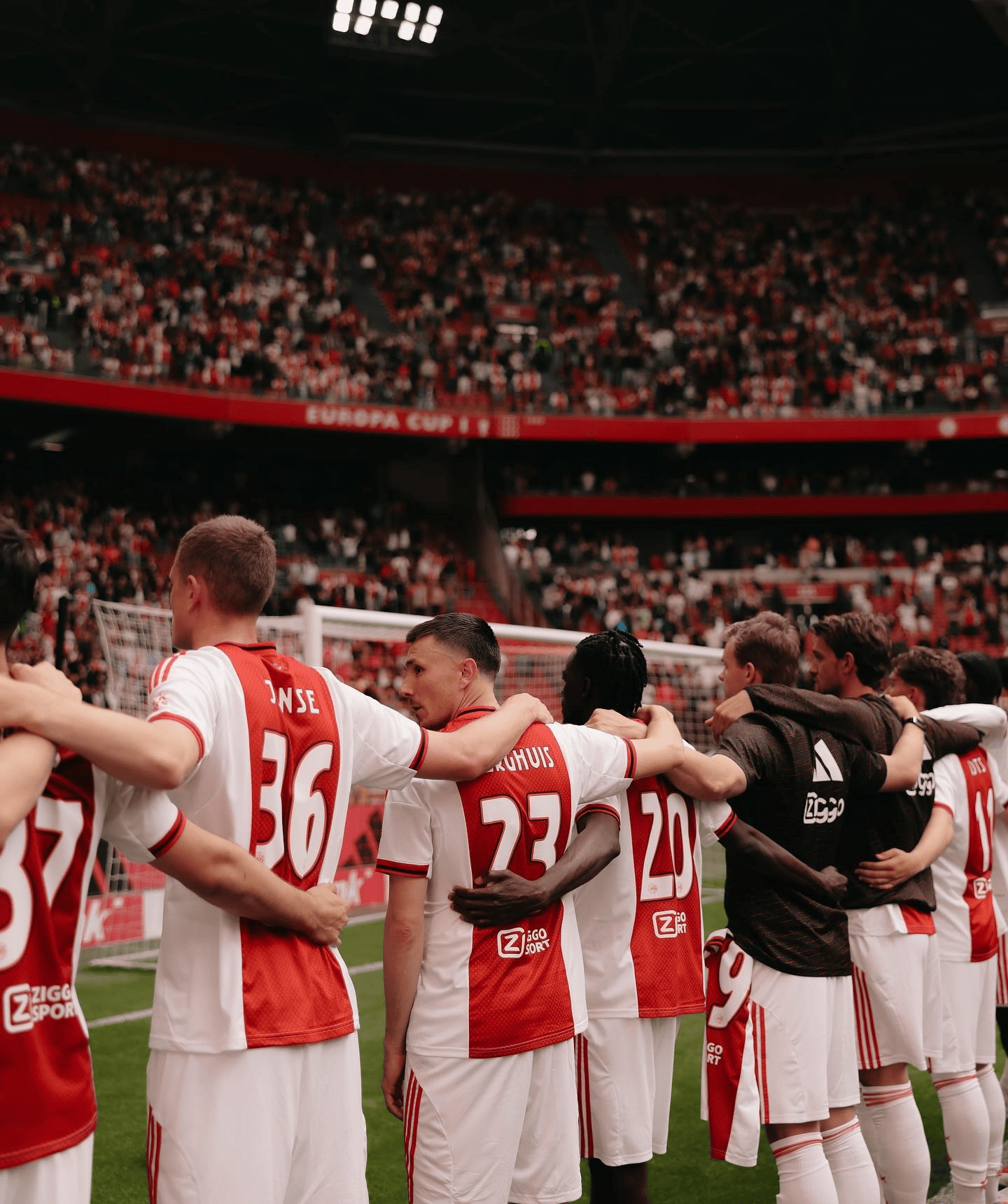 阿贾克斯赢得荷甲冠军创造历史记录