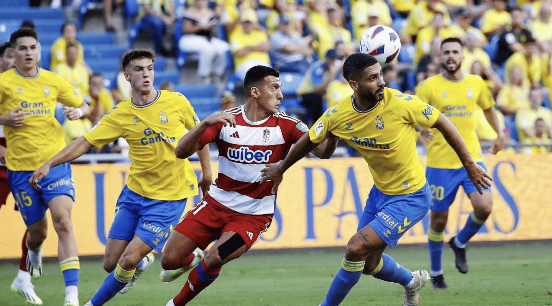 爱游戏网页版入口-包含帕尔马在主场1-2不敌桑普多利亚的词条