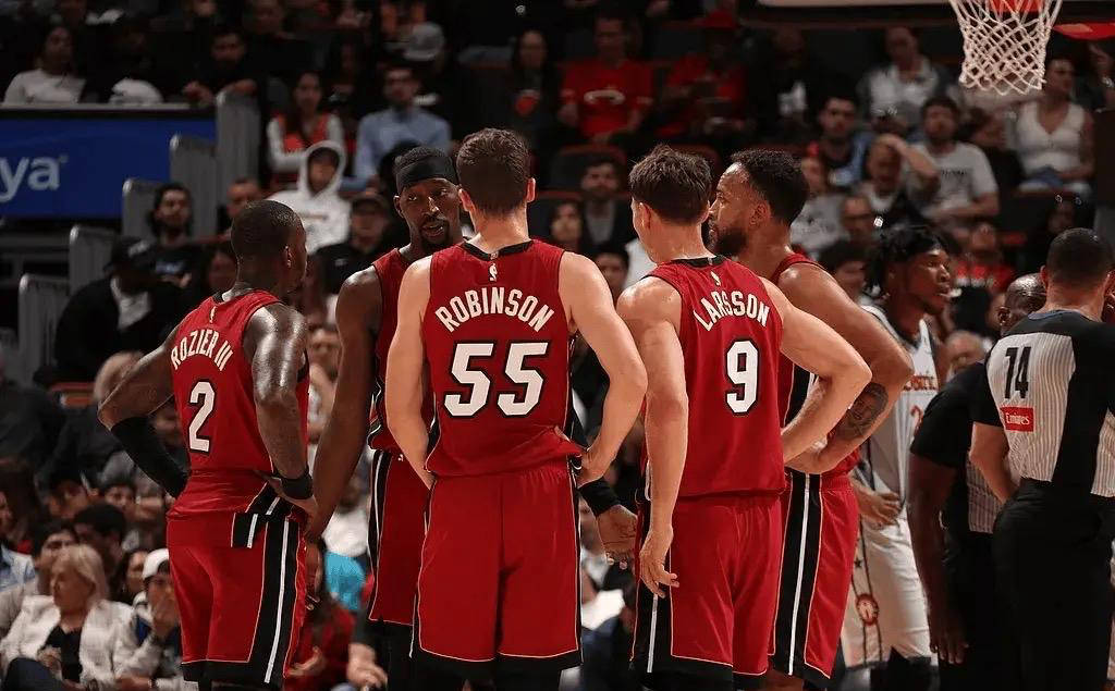 热火战胜热火,取得胜利 热火战胜热火,取得胜利